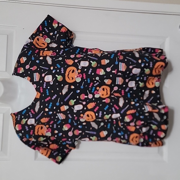 Zoe Chloe HALLOWEEN Scrub Top Pumpkins Candy Glitter Bats CupCakes Women’s - Picture 1 of 6
